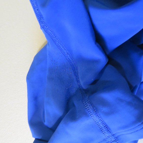 Blue Under Armour Shorts Size 30 Inches? - Picture 8 of 9